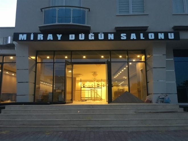 Aynal0131-Harf-985808_w1350_h800